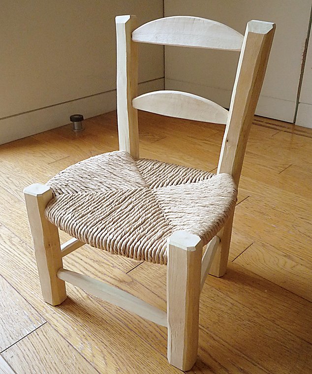 好評HOTゴッホの椅子風なイス　　　ラッシ編みの椅子　　古い一人掛け椅子 家具